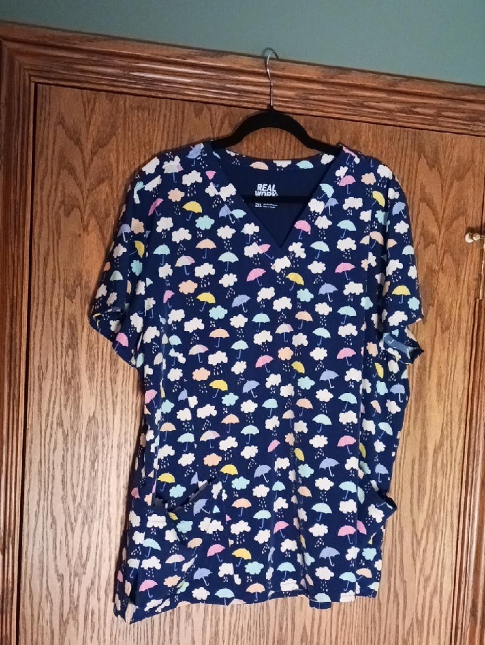 Women's Real Work V Neck Short Sleeve Scrub Top